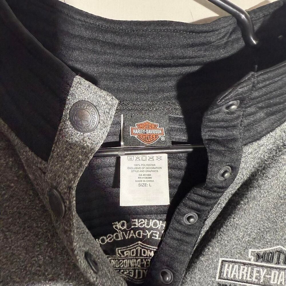 Harley Davidson men's charcoal and black 1/4 snap-up athletic sweatshirt Size L - Picture 4 of 7